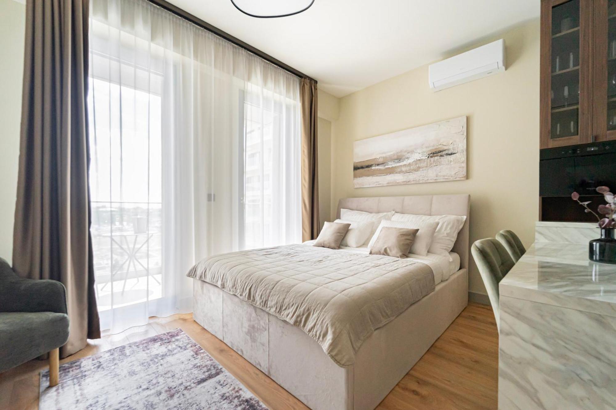Bella Homes L Free Parking Apartman *